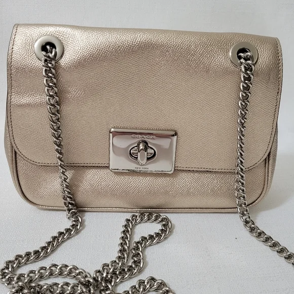 NEW Coach Shoulder Bag Purse with Chain - Picture 2 of 5